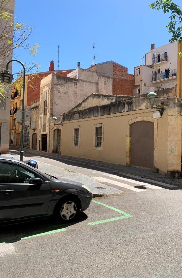Stone Wall Apartment En Barri Port Maritim Tarragona Bagian luar foto